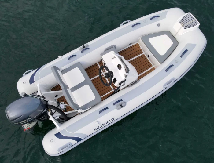 cl360-gt-console-ps-bow-step-cropped-levels-adjust