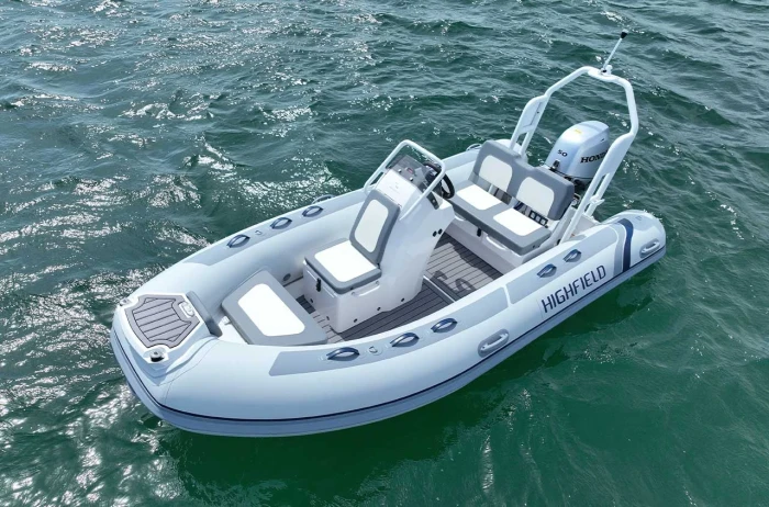 highfield-cl400-with-sds500-console-on-the-water__88803