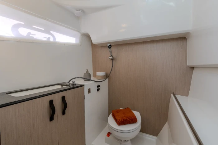 th38_image_interior-1