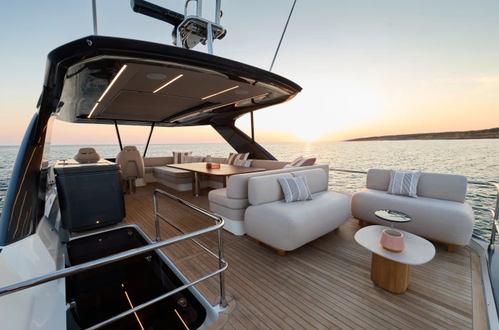 prestige_f6.7_photos_exterior-5