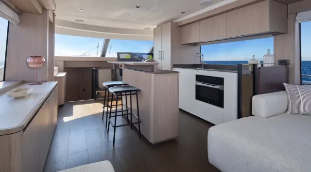 prestige_f6.7_photos_interior-3